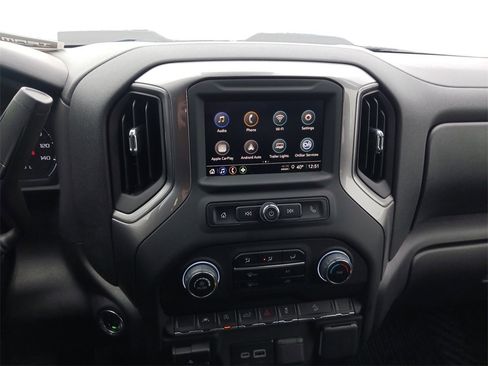 Used 2025 Chevrolet Silverado 1500 Custom Trail Boss image 12