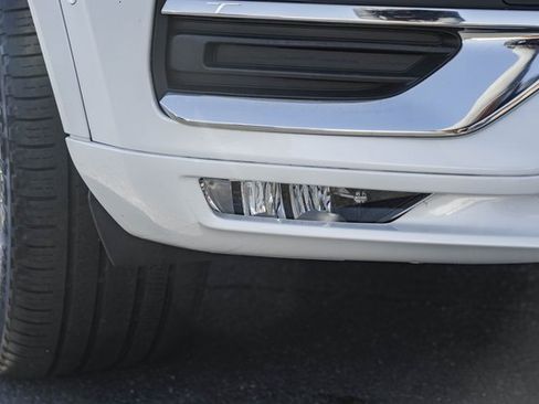 Certified 2023 Volvo XC90 B6 Plus w/ Protection Package Premier image 14