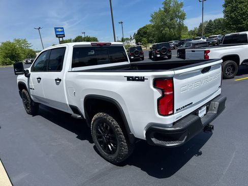 New 2026 Chevrolet Silverado 3500 LTZ w/ LTZ Plus Package AWD/4WD image 10