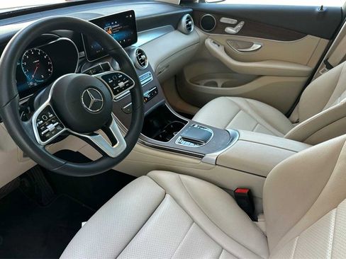 Certified 2022 Mercedes-Benz GLC 300 GLC 300 image 10