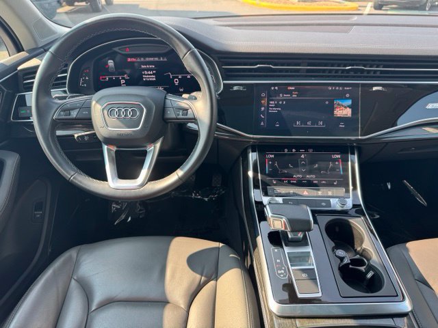 Used 2025 Audi Q7 3.0T Premium Plus AWD/4WD image 16