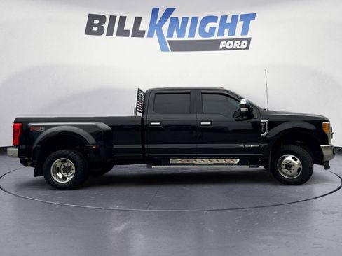 Used 2017 Ford F350 Lariat w/ Chrome Package AWD/4WD image 6