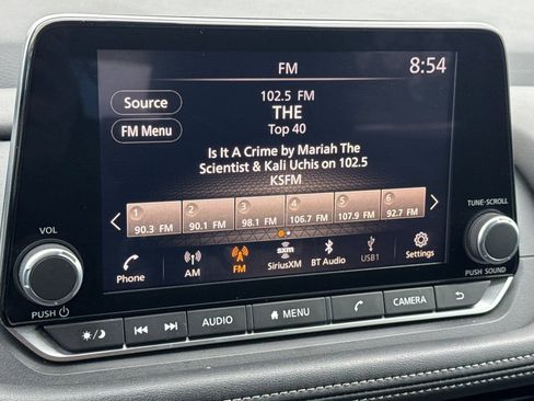 Used 2024 Nissan Rogue S image 20