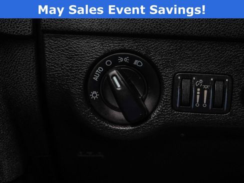 Used 2020 Dodge Charger SXT w/ Leather Interior Group RWD image 31