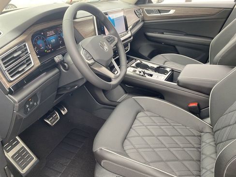 New 2026 Volkswagen Atlas SEL Premium R-Line image 14