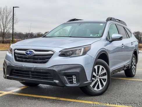 Used 2022 Subaru Outback Premium image 17