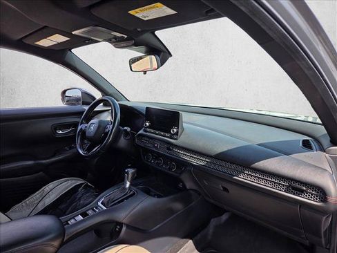 Used 2024 Honda HR-V Sport image 16