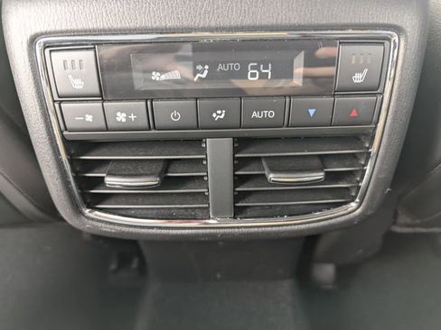 Used 2019 MAZDA CX-9 Grand Touring image 18