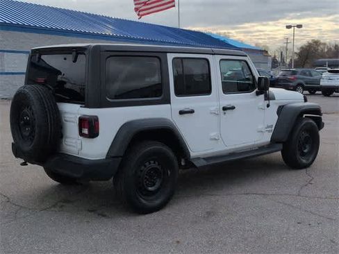 Used 2018 Jeep Wrangler Unlimited Sport S image 14