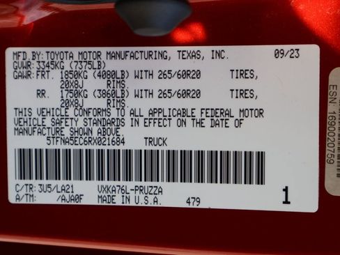 Used 2024 Toyota Tundra Platinum image 17