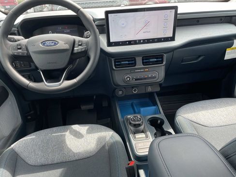 New 2025 Ford Maverick XLT w/ XLT Luxury Package image 7