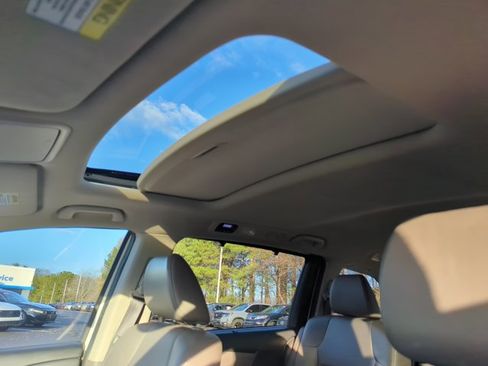 Used 2016 Honda Odyssey EX-L image 20