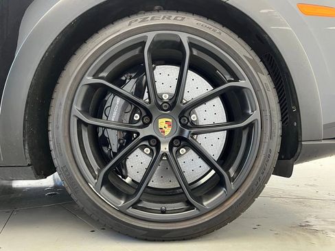 Certified 2022 Porsche Cayenne Turbo GT AWD/4WD image 27
