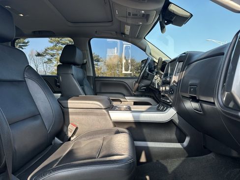 Used 2018 Chevrolet Silverado 2500 LTZ w/ Duramax Plus Package image 23