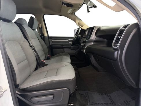 Used 2019 RAM 1500 Big Horn AWD/4WD image 17
