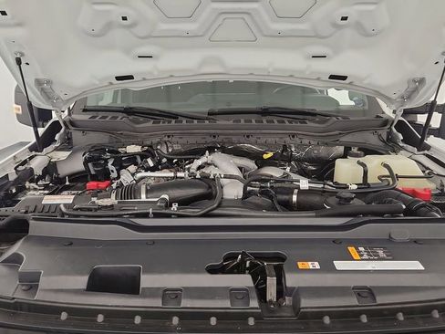 Used 2024 Ford F250 Lariat w/ Black Appearance Package image 30