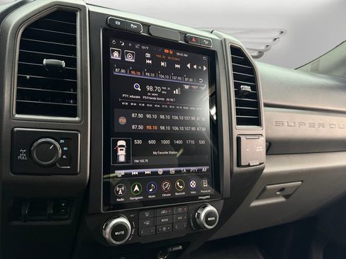 Used 2020 Ford F250 XL w/ STX Appearance Package AWD/4WD image 27