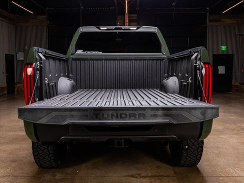 Used 2023 Toyota Tundra SR5 w/ SR5 Convenience Package AWD/4WD image 7