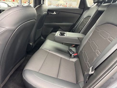 Used 2023 Kia Forte GT-Line w/ GT-Line Technology Package image 12