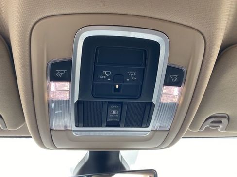 Used 2020 RAM 2500 Laramie image 20