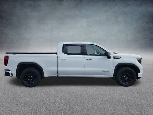 Used 2023 GMC Sierra 1500 Elevation image 4