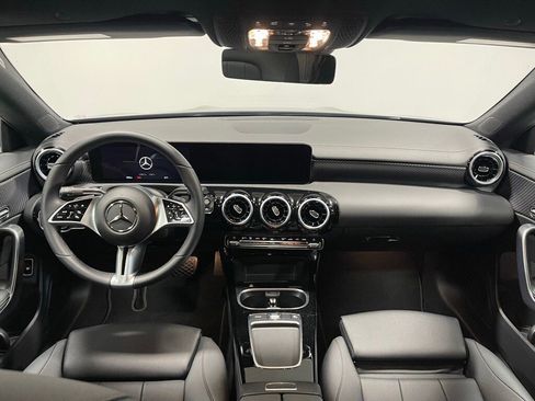 Used 2025 Mercedes-Benz CLA 250 CLA 250 image 30