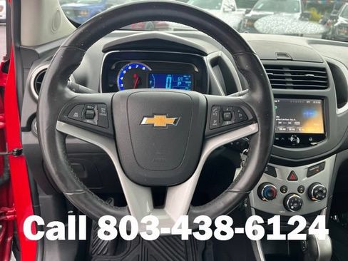Used 2015 Chevrolet Trax LT w/ LT Sun and Sound Package FWD image 20
