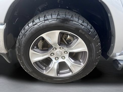 Used 2021 RAM 1500 Laramie AWD/4WD image 37