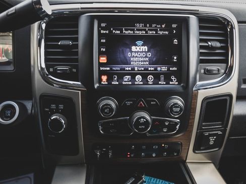 Used 2014 RAM 3500 Laramie w/ Convenience Group image 5