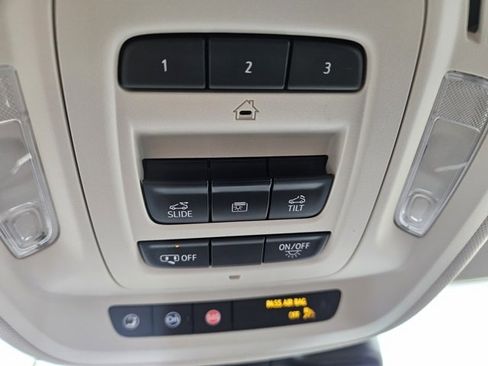 Certified 2021 Buick Envision Avenir image 39