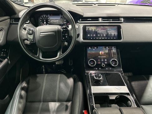 Used 2019 Land Rover Range Rover Velar R-Dynamic SE AWD/4WD image 40