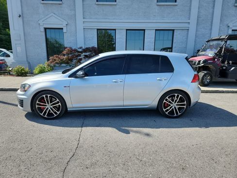 Used 2017 Volkswagen GTI Sport FWD image 2