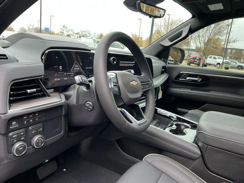 New 2026 Chevrolet Tahoe Premier image 16