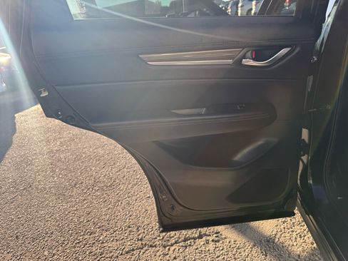 Used 2017 MAZDA CX-5 Grand Touring w/ Premium Package image 16