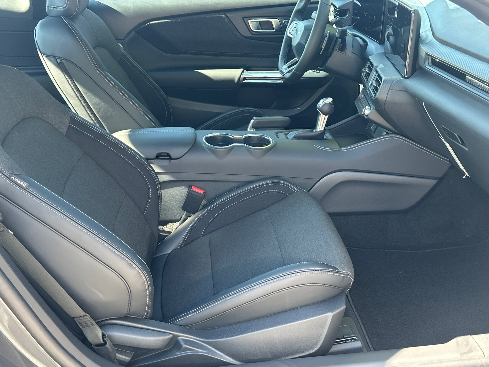 New 2026 Ford Mustang GT w/ GT Performance Package RWD image 14