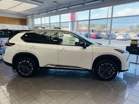 New 2026 Nissan Rogue Platinum image 19