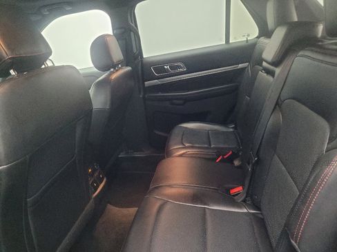 Used 2016 Ford Explorer Sport w/ Equipment Group 401A AWD/4WD image 18