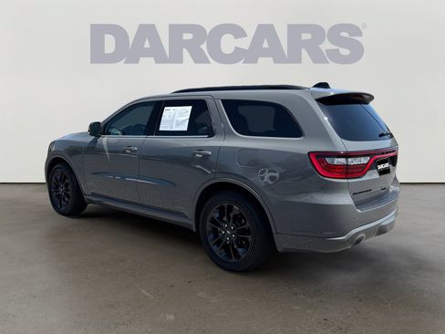 Used 2023 Dodge Durango R/T RWD image 5