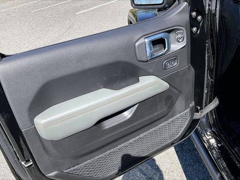 New 2026 Jeep Gladiator Mojave AWD/4WD image 26