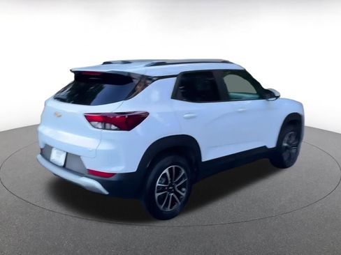 Used 2025 Chevrolet TrailBlazer LT image 14