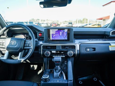 New 2026 Toyota Tacoma TRD Off-Road AWD/4WD image 15
