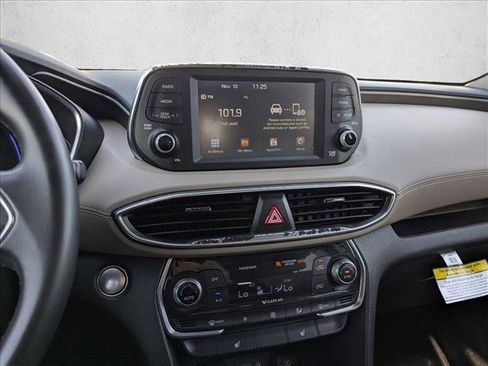 Used 2019 Hyundai Santa Fe Limited image 14