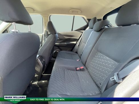 Used 2023 Nissan Kicks SV image 25