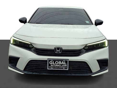Used 2023 Honda Civic Sport image 2