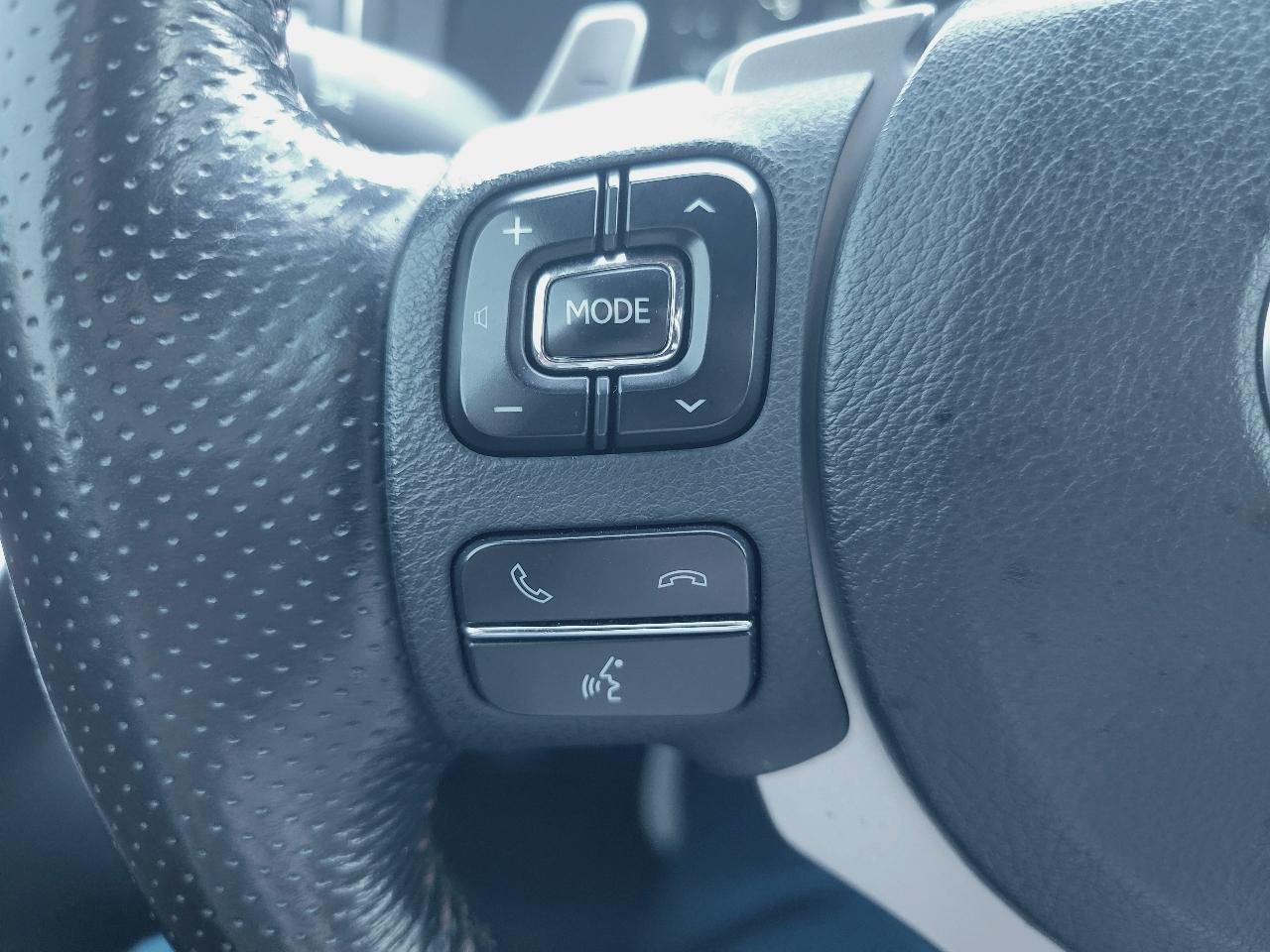 Used 2017 Lexus IS 350 F Sport w/ F Sport Package AWD/4WD image 16