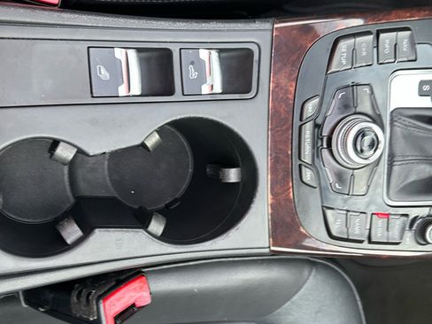 Used 2010 Audi A5 2.0T Premium Plus image 22