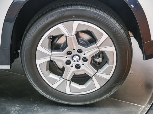 Certified 2023 BMW X1 xDrive28i w/ Convenience Package AWD/4WD image 11
