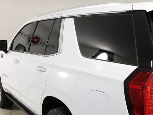 Used 2021 GMC Yukon Denali w/ Denali Premium Package AWD/4WD image 49