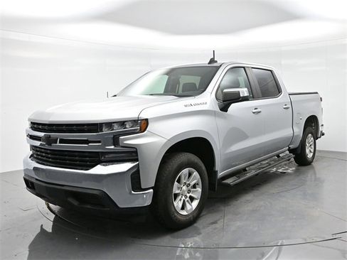 Used 2021 Chevrolet Silverado 1500 LT image 3