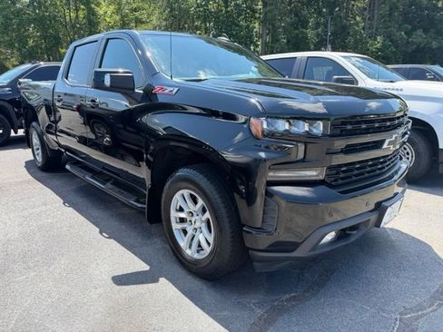 Used 2020 Chevrolet Silverado 1500 RST AWD/4WD image 3